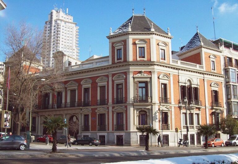 presentacion de nuestros libros sobre la nobleza en el museo cerralbo