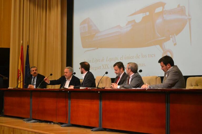 el vuelo madrid manila en la facultad de ciencias de la informacion