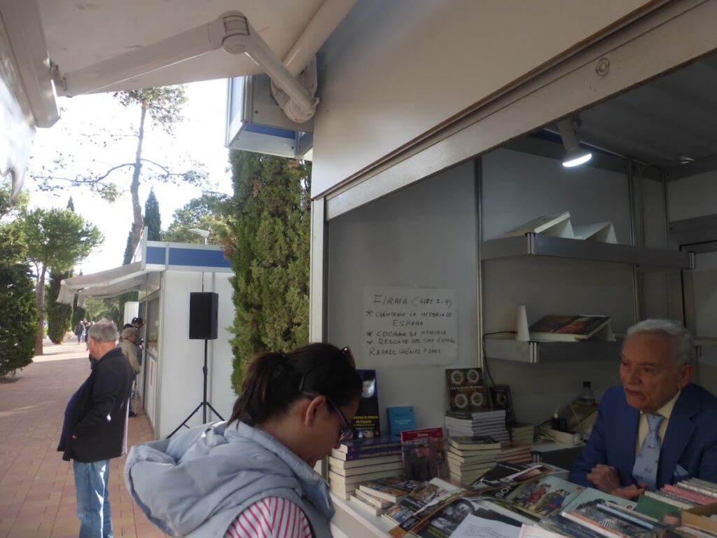 feria del libro en pozuelo de alarcon